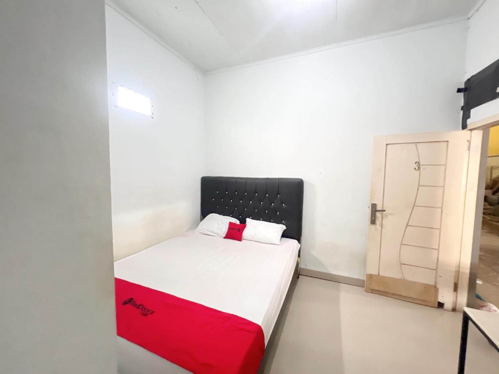 Reddoorz At Kay Residence Waydadi Lampung Bandar Lampung Exteriér fotografie