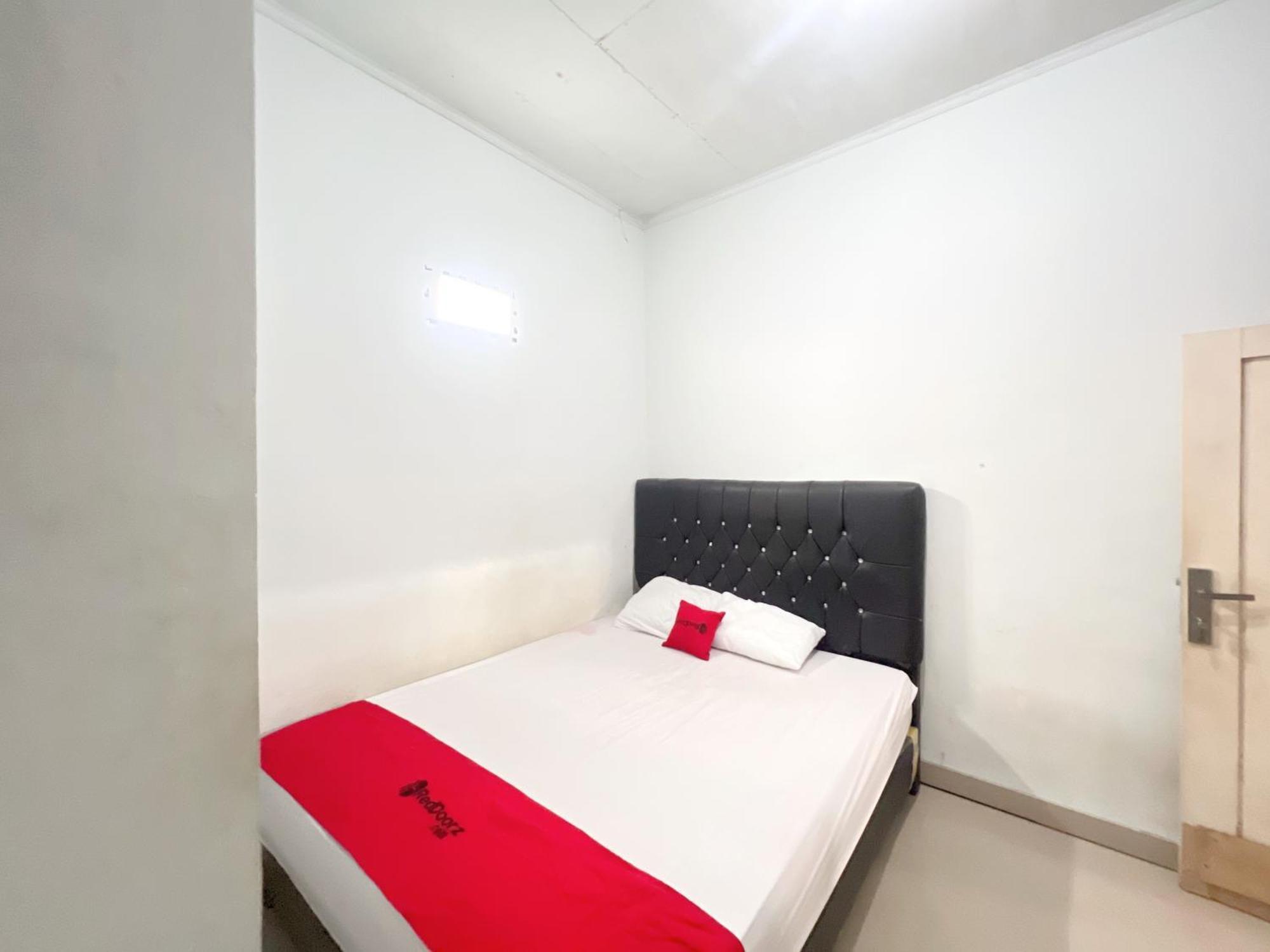 Reddoorz At Kay Residence Waydadi Lampung Bandar Lampung Exteriér fotografie